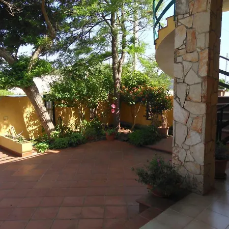 Smeraldo Blu * 托雷拉皮罗